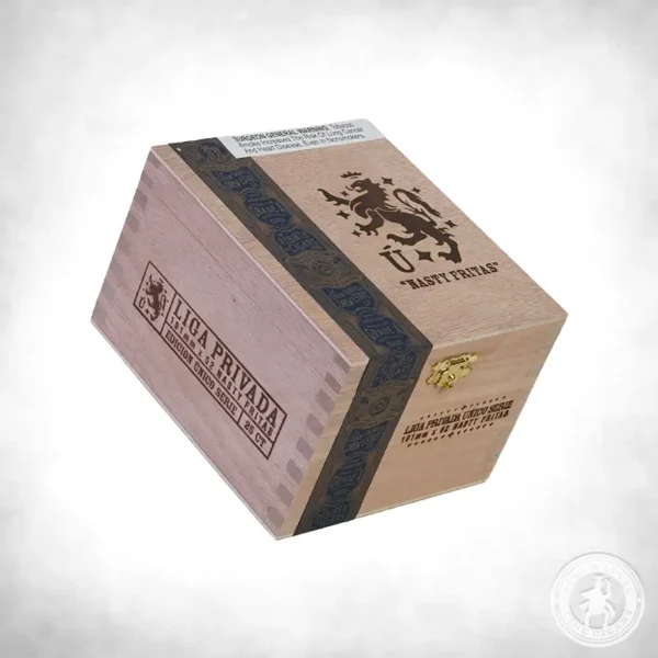 Drew Estate Liga Privada Nasty Fritas closed box-25