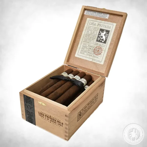 Drew Estate Liga Privada No.9 Corona Doble open box-24
