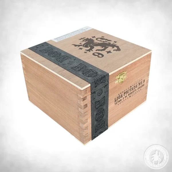 Drew Estate Liga Privada No.9 Robusto closed box-24