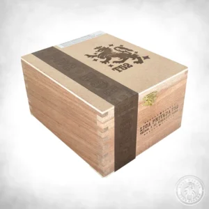 Drew Estate Liga Privada T52 Toro closed box-24