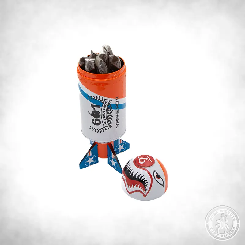 Espinosa 601 La Bomba Warhead 11 open bomb-10