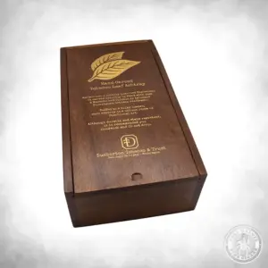 Dunbarton Leaf Ashtray closed-box